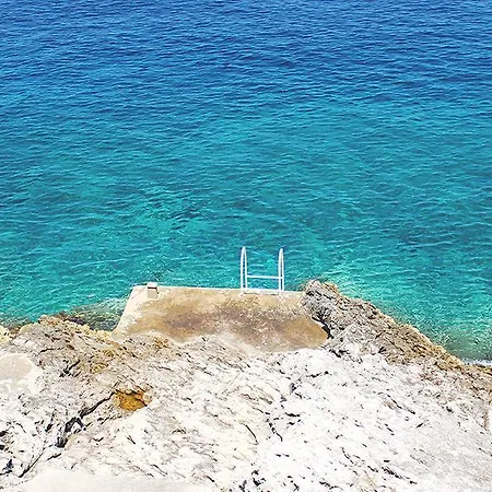Prigradica 14341a * Blato (Korcula)